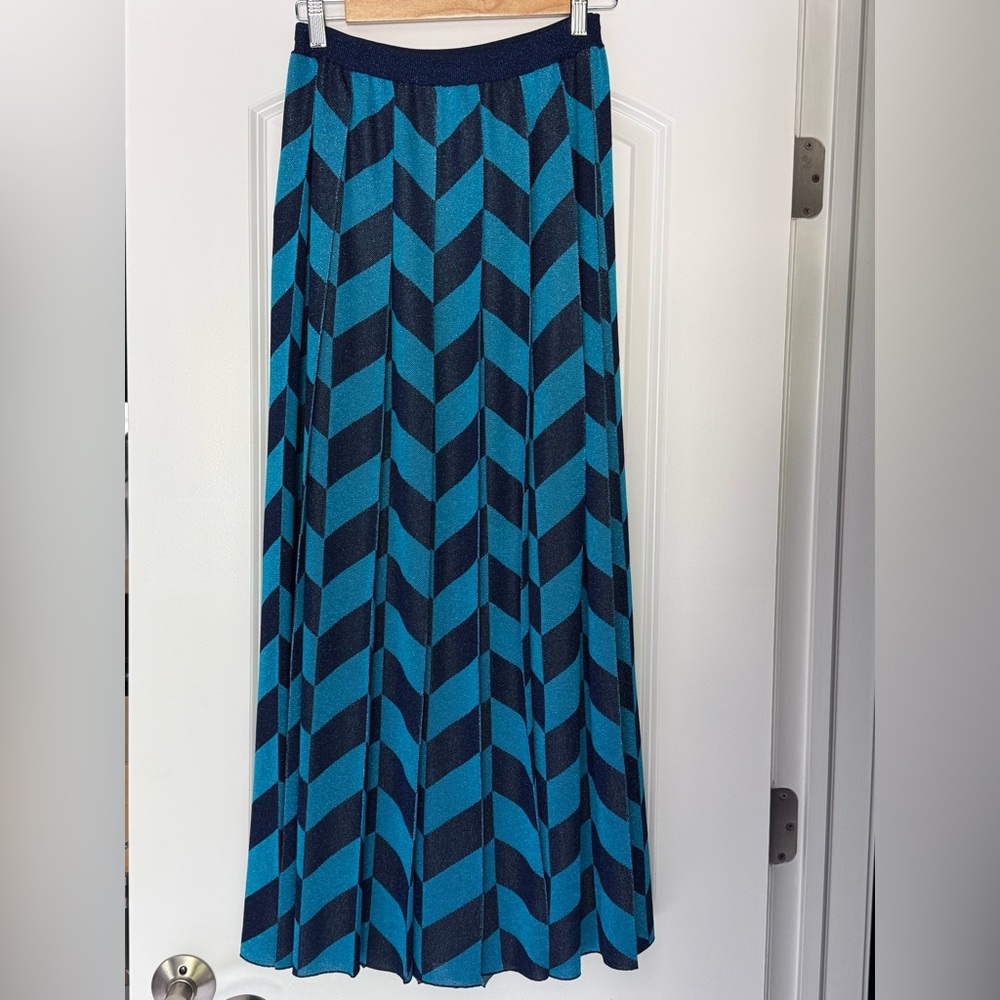 Gucci Chevron Patterned Blue skirt